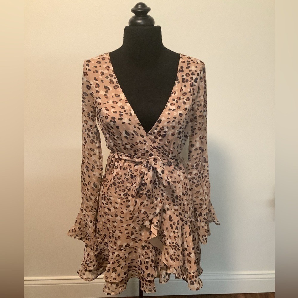 Leopard Print V-Neck Ruffle Mini Dress Bell Sleeve Wrap Tie Waist RN 149312